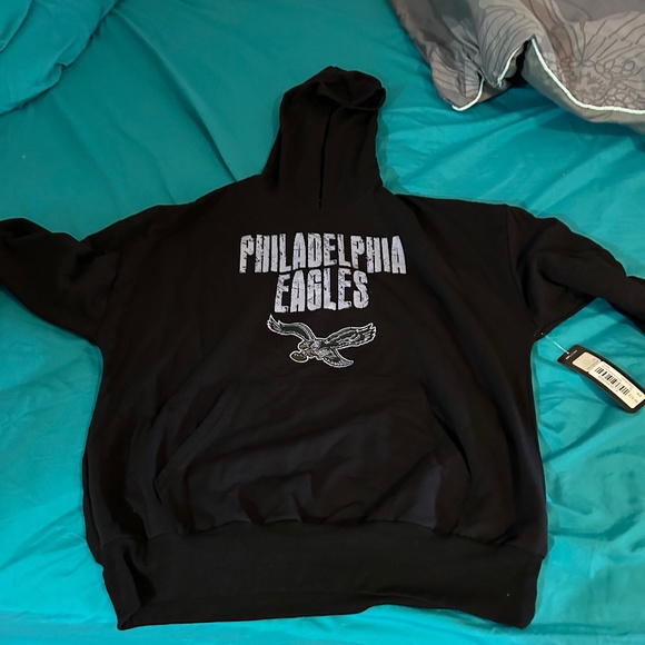 Tops - Black Eagles hoodie - new